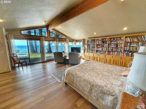 15532 Oceanview Drive Brookings OR 97415