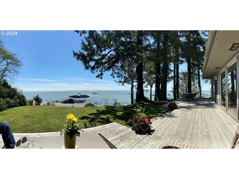 15532 Oceanview Drive Brookings OR 97415