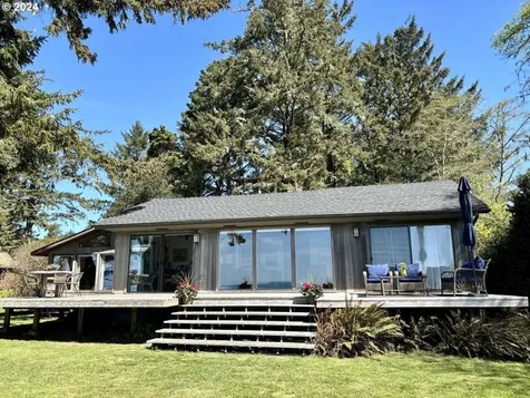 15532 Oceanview Drive Brookings OR 97415
