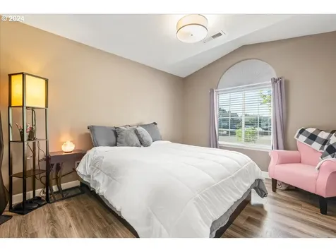 16020 NE 93rd Street Vancouver WA 98682