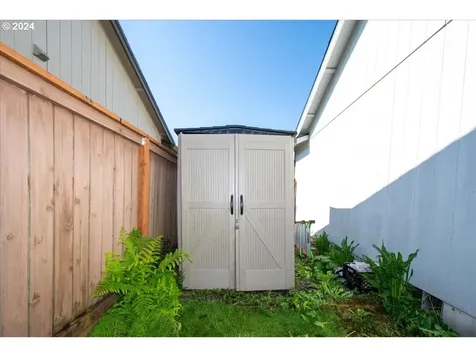 16020 NE 93rd Street Vancouver WA 98682