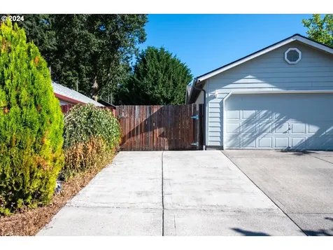 16020 NE 93rd Street Vancouver WA 98682