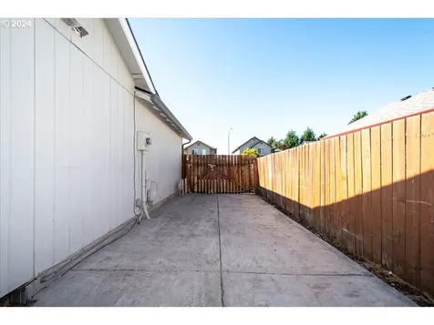 16020 NE 93rd Street Vancouver WA 98682