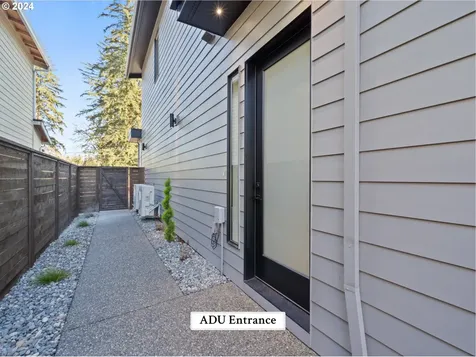 1655 N 25th Street Washougal WA 98671