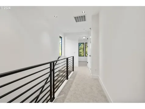 1655 N 25th Street Washougal WA 98671