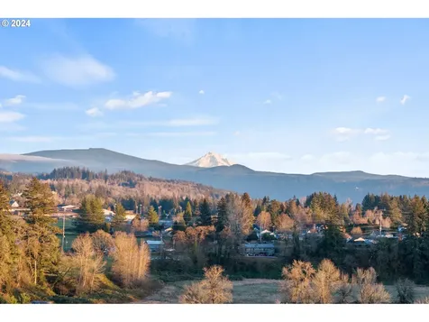 1655 N 25th Street Washougal WA 98671