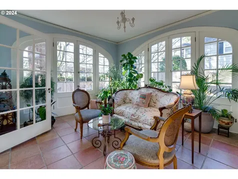 2923 Se Tolman Street Portland OR 97202
