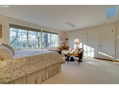 2923 Se Tolman Street Portland OR 97202
