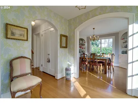 2923 Se Tolman Street Portland OR 97202