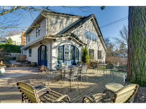 2923 Se Tolman Street Portland OR 97202