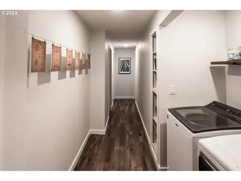 1101 E 33rd Place Vancouver WA 98661