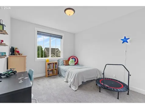 12777 Myrtlewood Way Oregon City OR 97045