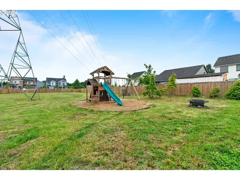 12777 Myrtlewood Way Oregon City OR 97045
