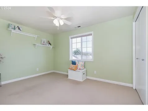 3225 Twin Elms Drive Eugene OR 97408