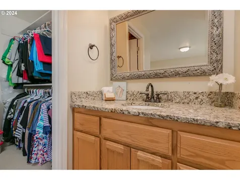 3225 Twin Elms Drive Eugene OR 97408