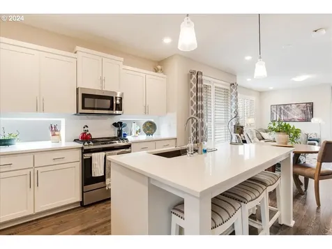 3799 Se Centifolia Avenue Hillsboro OR 97123
