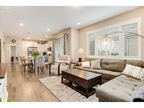 3799 Se Centifolia Avenue Hillsboro OR 97123
