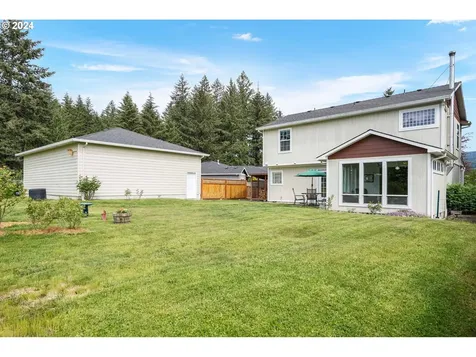 204 Ironwood Court Lyons OR 97358
