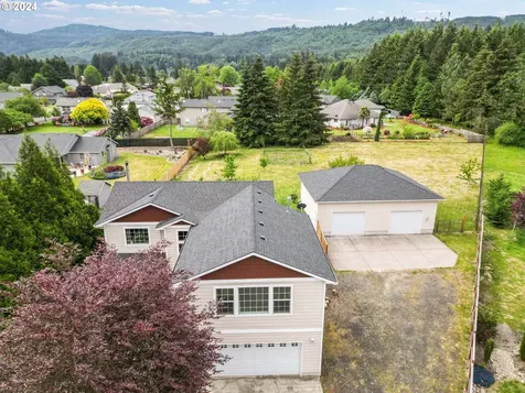 204 Ironwood Court Lyons OR 97358
