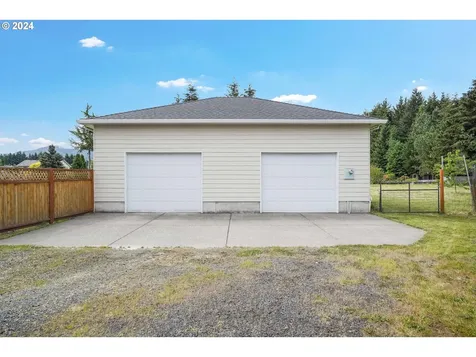 204 Ironwood Court Lyons OR 97358