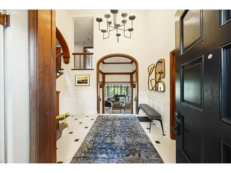2681 SW Buena Vista Drive Portland OR 97201