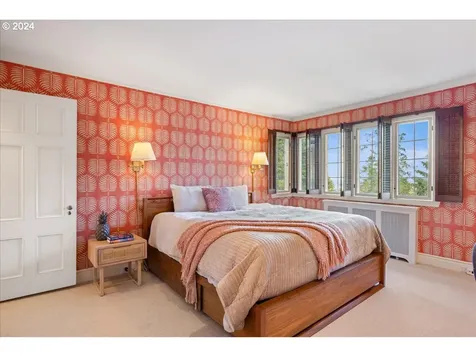 2681 SW Buena Vista Drive Portland OR 97201