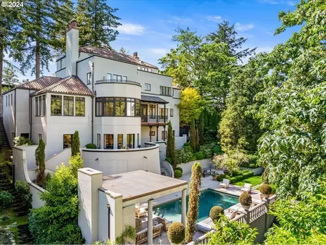 2681 SW Buena Vista Drive Portland OR 97201