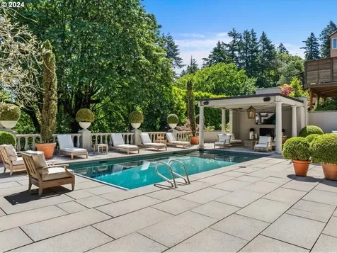 2681 SW Buena Vista Drive Portland OR 97201