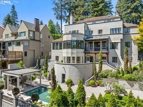 2681 SW Buena Vista Drive Portland OR 97201