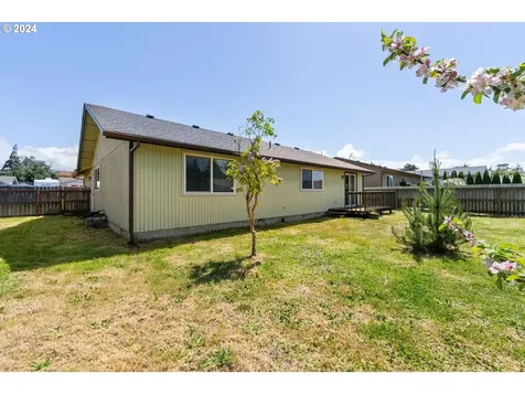 1240 Sanford Street Coos Bay OR 97420