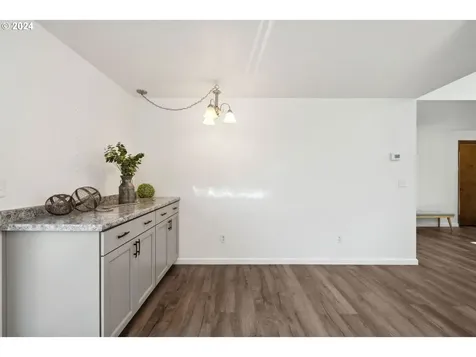 1240 Sanford Street Coos Bay OR 97420