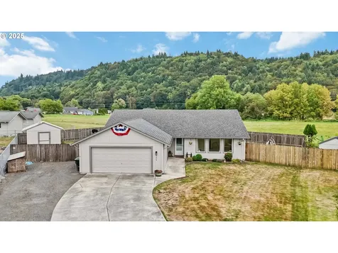142 Charles Street Longview WA 98632