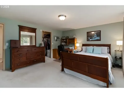 142 Charles Street Longview WA 98632