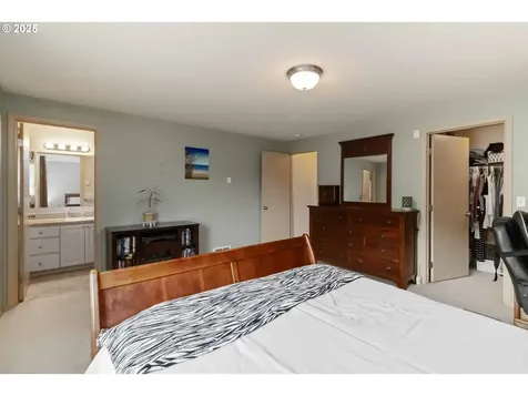 142 Charles Street Longview WA 98632