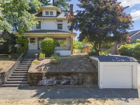 2420 NE 61st Avenue Portland OR 97213