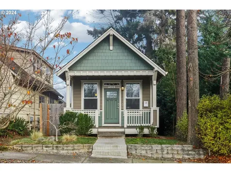 6929 N Armour Street Portland OR 97203