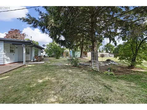 3045 Bell Avenue Eugene OR 97402