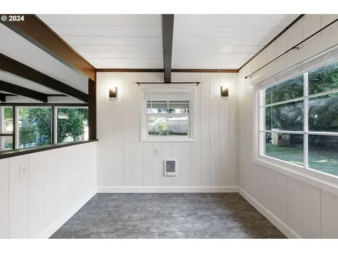 3045 Bell Avenue Eugene OR 97402
