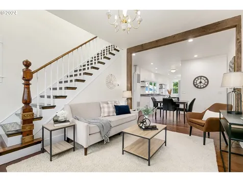 446 Nw Forest Street Hillsboro OR 97124