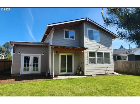 446 Nw Forest Street Hillsboro OR 97124