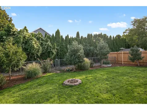 446 Nw Forest Street Hillsboro OR 97124