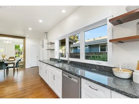 446 Nw Forest Street Hillsboro OR 97124