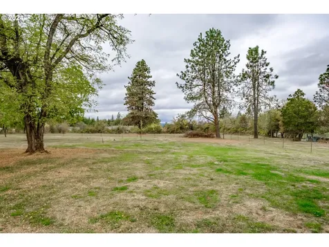 1188 43rd Avenue Sweet Home OR 97386