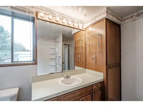 1188 43rd Avenue Sweet Home OR 97386