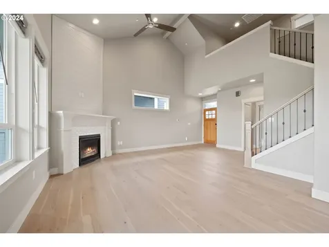 6458 Nw Lambert Lane Camas WA 98607