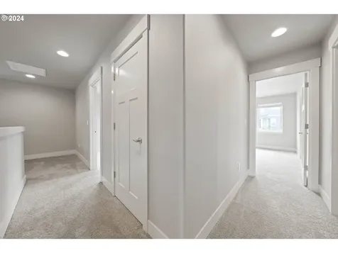 6458 Nw Lambert Lane Camas WA 98607
