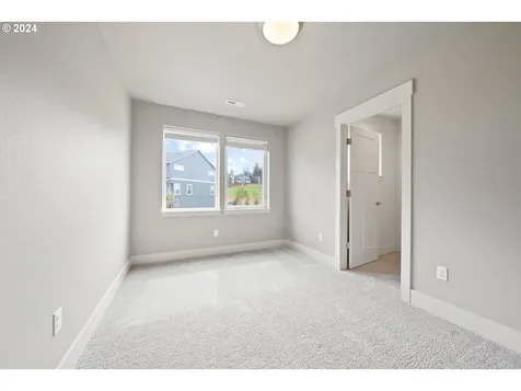6458 Nw Lambert Lane Camas WA 98607
