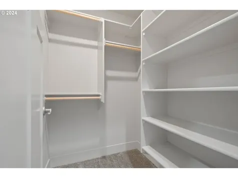 6458 Nw Lambert Lane Camas WA 98607
