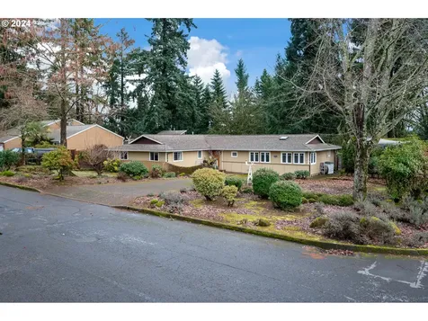 19916 Leland Road Oregon City OR 97045