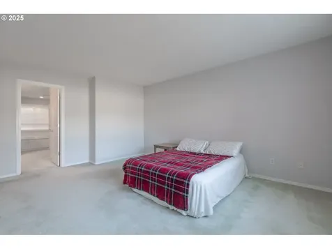 18102 SE 39th Street Vancouver WA 98683